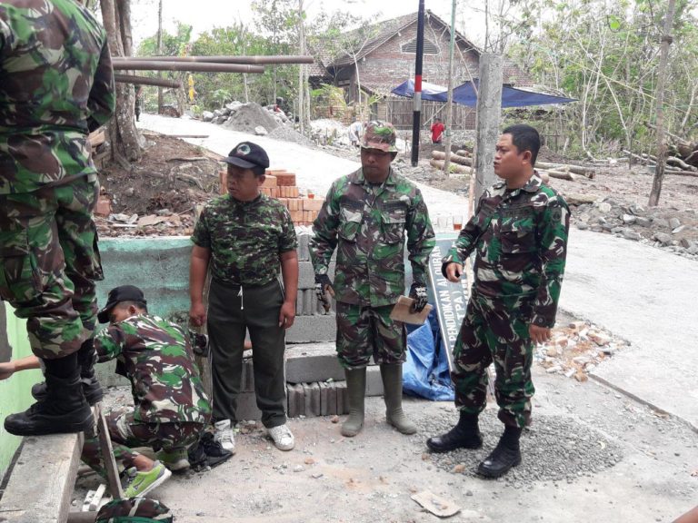 Dandim Tinjau Pembangunan Rehap TPA