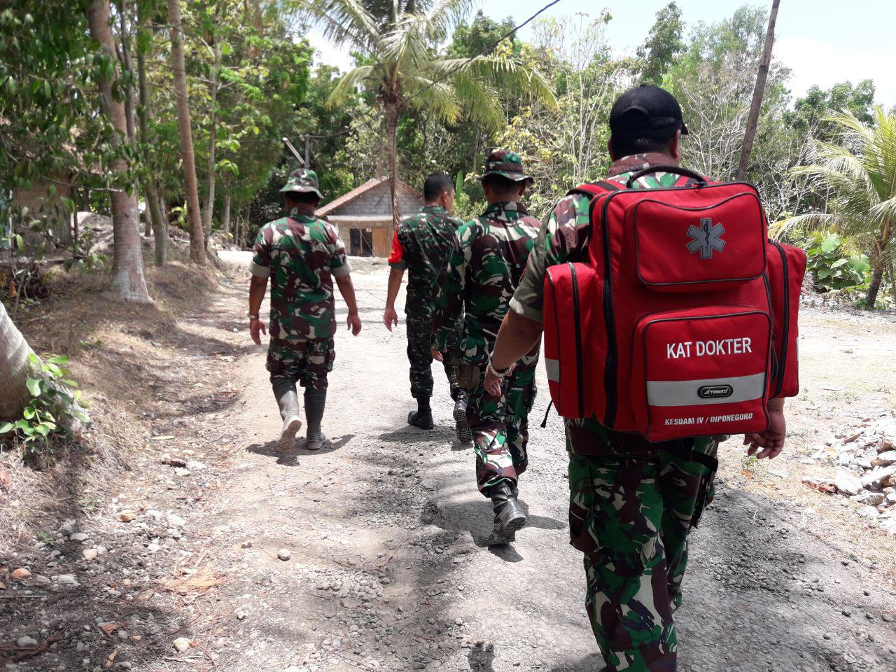 Satgas TMMD Gandeng Kesehatan Kodam Untuk Turun Berikan Layanan Kesehatan
