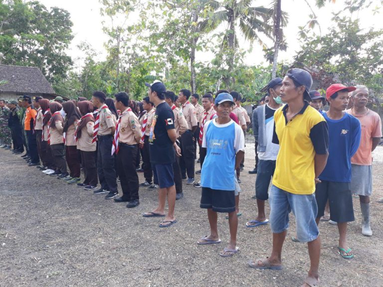 Pramuka, Warga, Ormas Dan TNI Laksanakan Apel Pagi