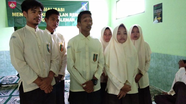 Para Siswa Antusias Tanyakan Akibat Dari Pergaulan Bebas Di Kegiatan Yang Di Selenggarakan Binmas Polres Sleman