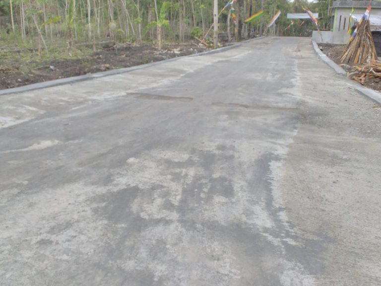 Jalan Dusun Temuwuh Jadi Terlihat Lebar Setelah Selesai Dikerjakan Satgas TMMD