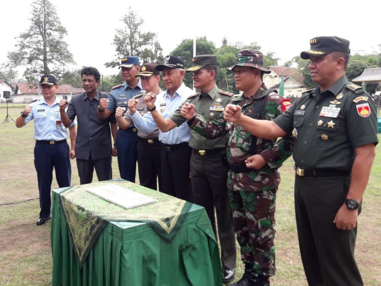 Kekompakan TNI Polri Dan Pemda Sleman Setelah Penandatanganan Naskah Berita Acara