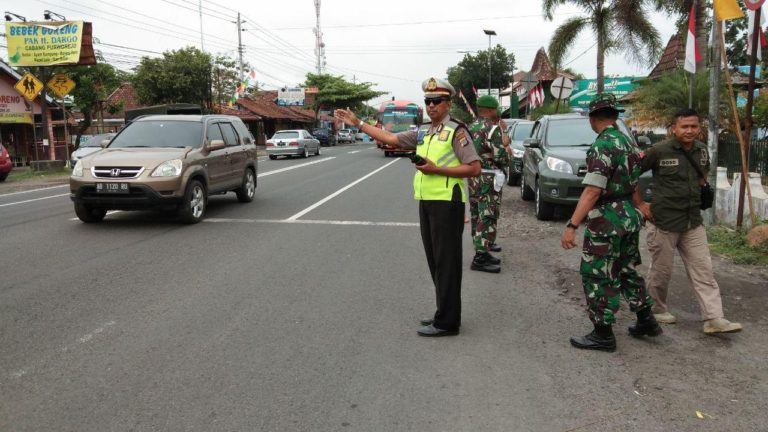 Polres Sleman Dukung Upacara Penutupan TMMD Reg 103