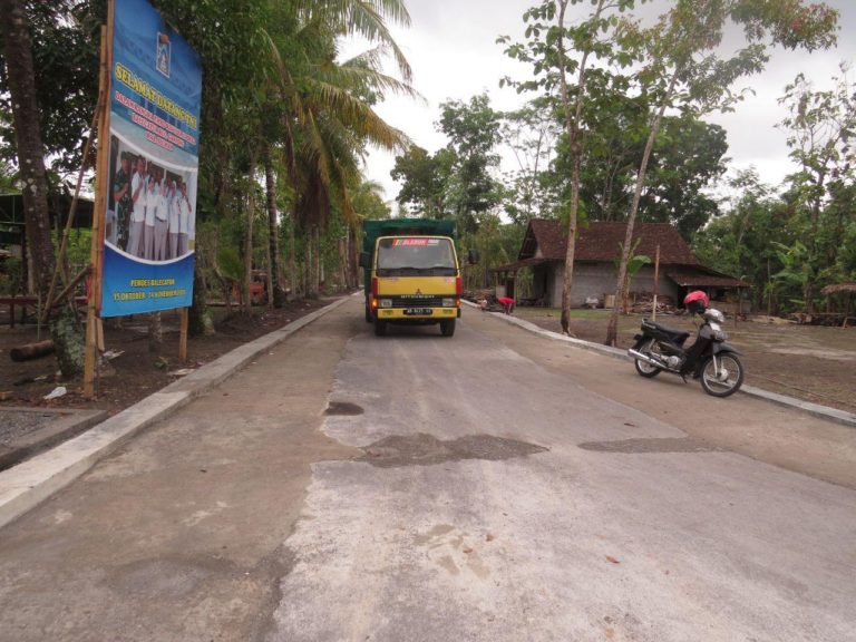 Jalan Dusun Temuwuh Rampung, Perpendek Waktu Tempuh Warga