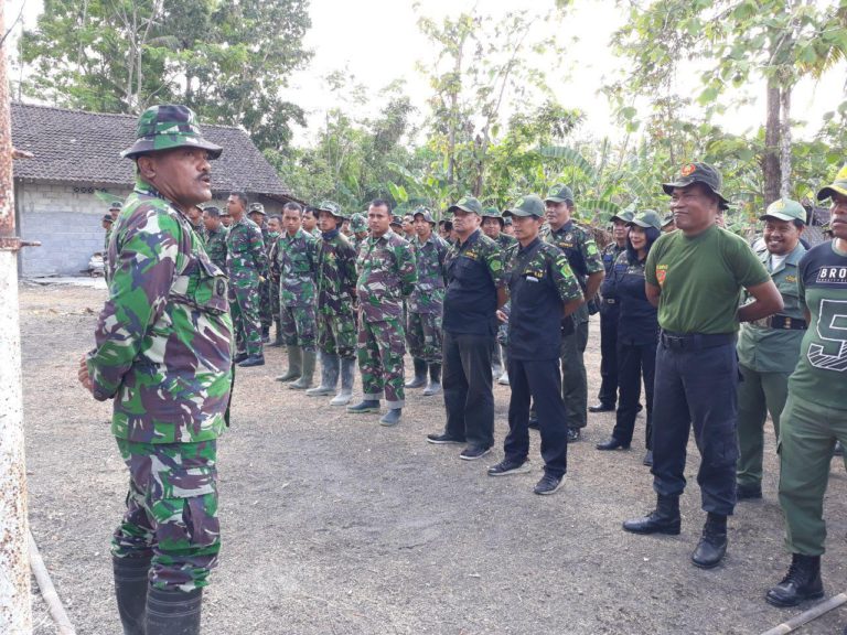 Apel Pagi Sebelum memulai pembangunan di TMMD Reg 103
