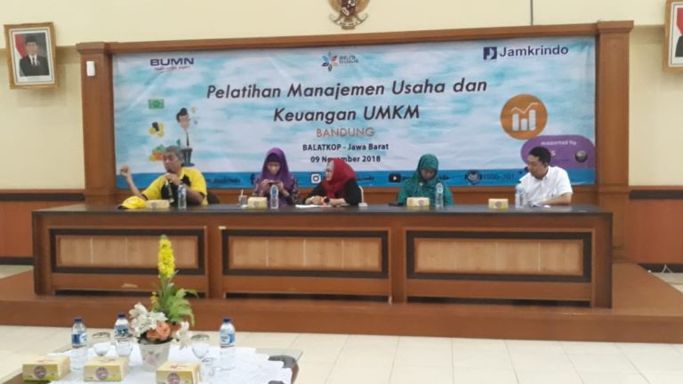Jamkrindo Berikan Edukasi Manajemen Keuangan Bagi UMKM di Bandung