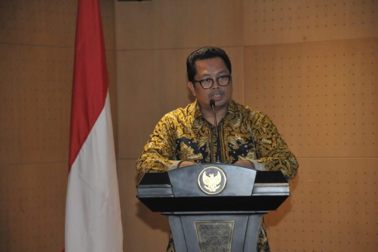 Mahyudin Sebut Rendahnya Pendidikan dan Kemiskinan Bagai ‘Saudara Kandung’