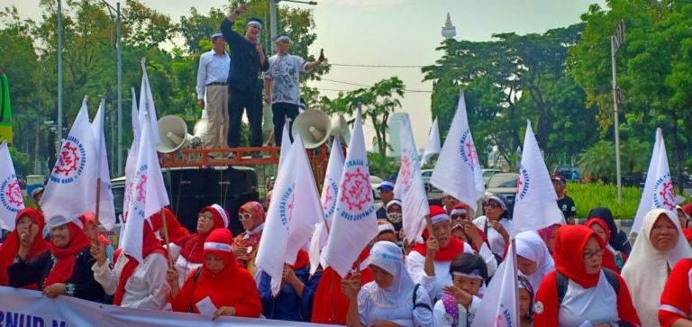 Warga Kampung Baru Desak Anies Cabut Pergub 1323 tahun 2017