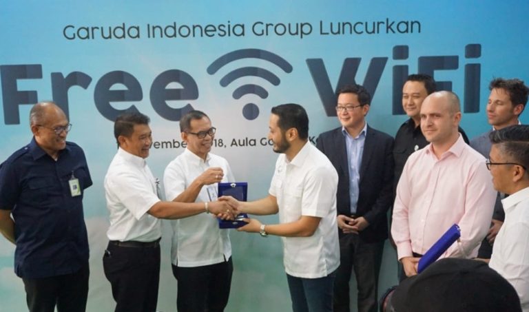 Mulai Tahun 2019, Garuda Indonesia Bekali Wifi Gratis selama Penerbangan
