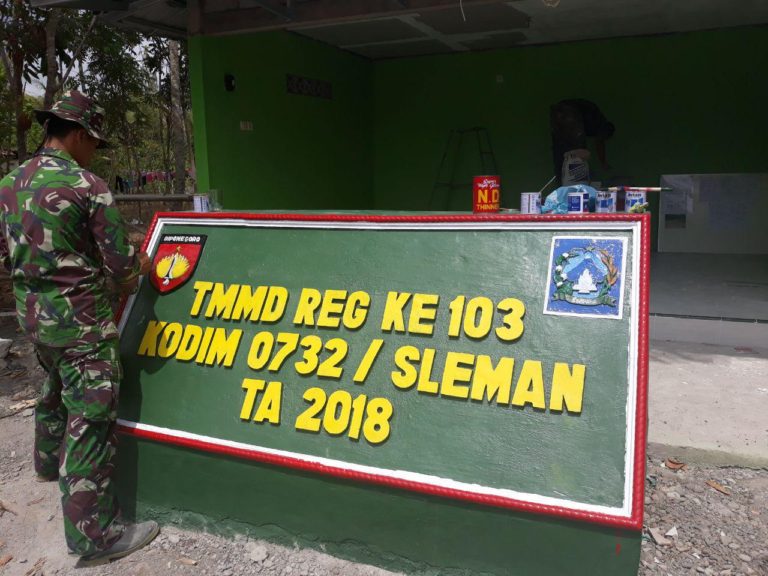 Prasasti dibangun Agar Warga Selalu Teringat Peristiwa TMMD Reguler 103