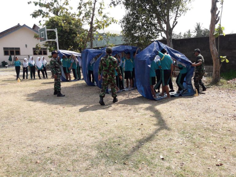 Murid SMP 1 Balecatur Senang Dengan Di Selenggarakannya Kegiatan Permainan Disekolahnya