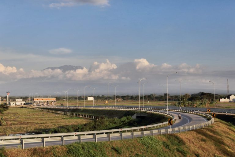 Jalan Tol Solo-Ngawi Siap Beroperasi