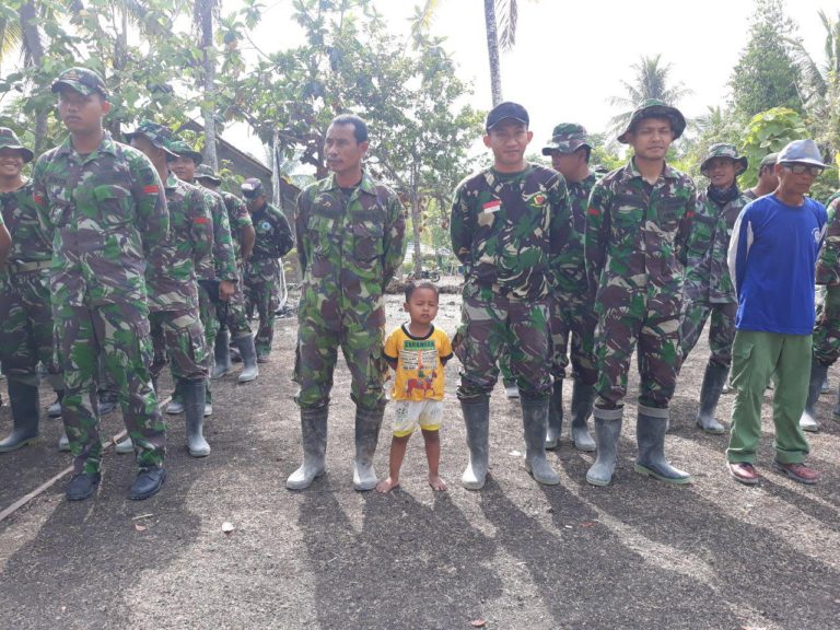 Bahu Jalan Dusun Temuwuh Dicor