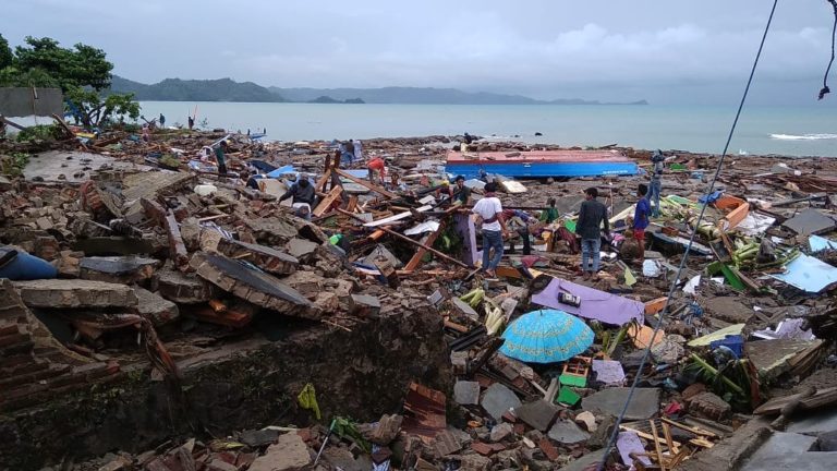 Bencana Tsunami Selat Sunda ingatkan Abdul Basyid Has pada Syair Lampung Karam