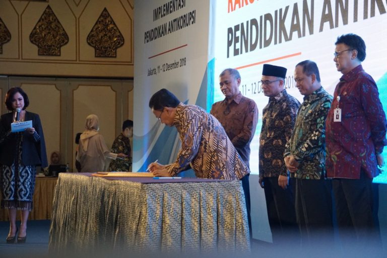 Tiga Menteri Sepakat Terapkan Pendidikan Antikorupsi