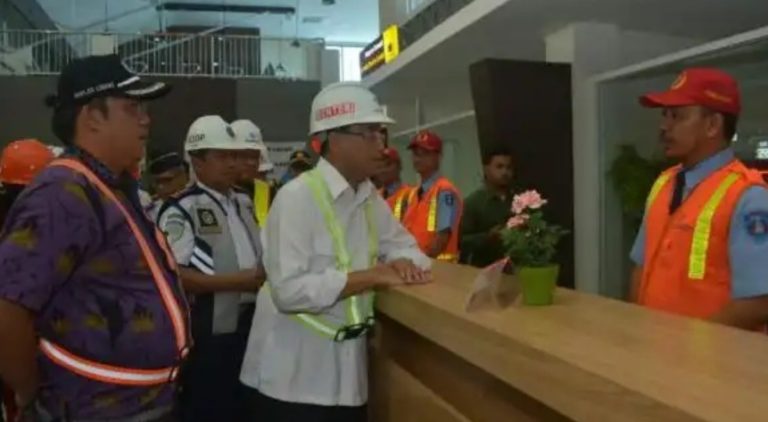 Menhub: Kapal Tidak Layak Berlayar, Jangan Dipaksakan