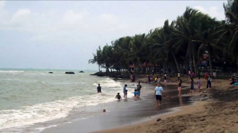 BMKG: Tidak Ada Tsunami di Anyer dan Lampung Selatan, Hanya Gelombang Pasang
