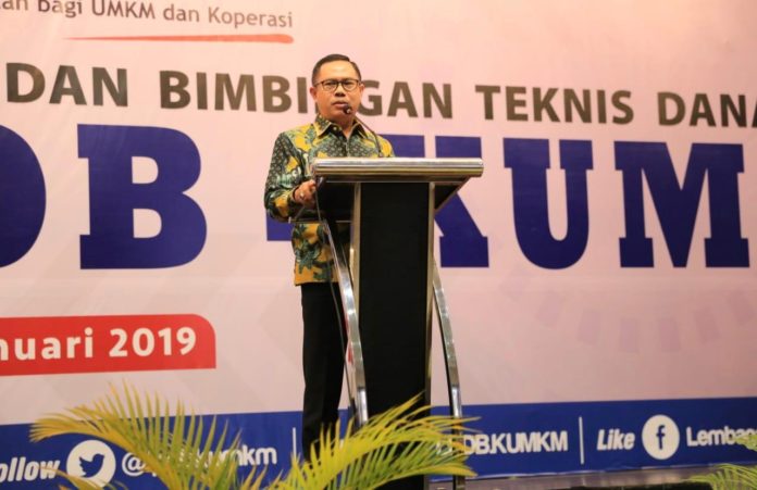 Direktur Pembiayaan Syariah menyampaikan arahannya pada acara Sinergitas Program Kegiatan Kemenkop UKM, dan Dekranas di Tarakan, Kalimantan Utara, Kamis (24/1/2019).
