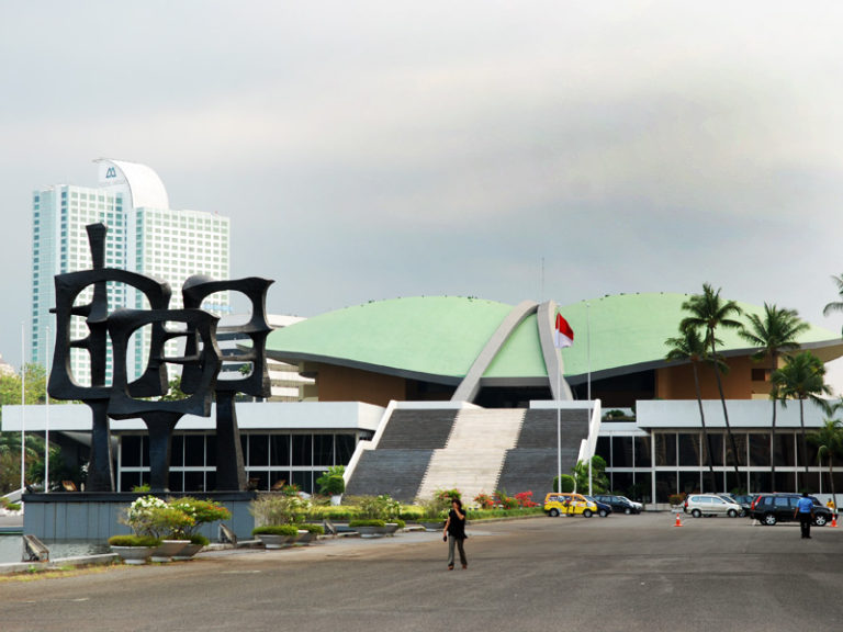 Terpilih Secara Musyawarah Mufakat, Wujud MPR Implementasikan Nilai Pancasila