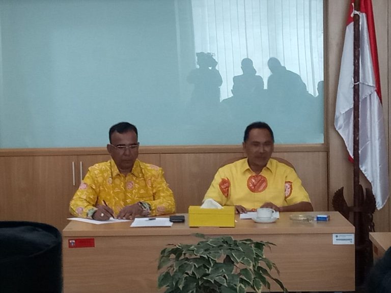 Dituding Ancam Kader DPD Golkar DKI, Rizal Mallarangeng Ingatkan Bamsoet Berpolitik Santun