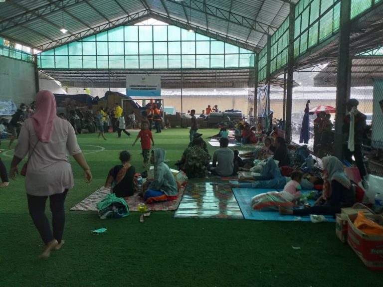 Jumlah Pengungsi Korban Tsunami Mulai Berkurang