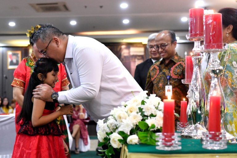 Persekutuan Oikoumene Kemendes PDTT Galang Dana untuk Korban Bencana