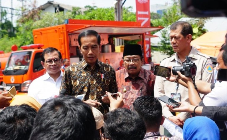Jokowi Ingatkan BNPB soal Edukasi Kebencanaan