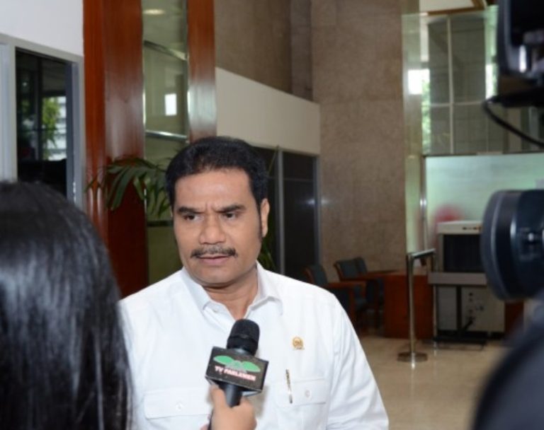 DPR Ajak Semua Pihak Hormati Proses Hukum PSSI