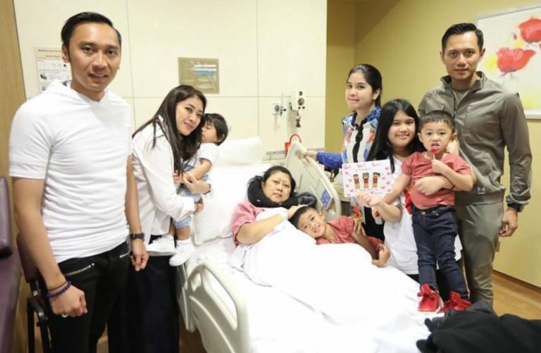 Doa SBY Agar Sang Istri Sembuh dari Penyakit Kanker Darah