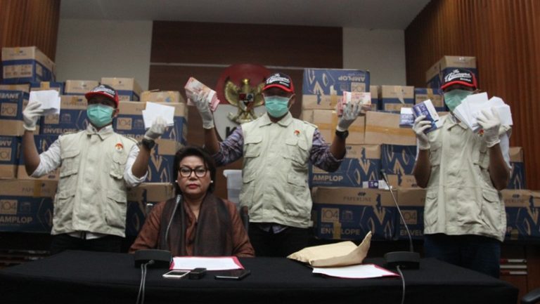Madrasah Anti Korupsi Pertanyakan Langkah KPK Tidak Buka Isi Amplop OTT Bowo Sidik