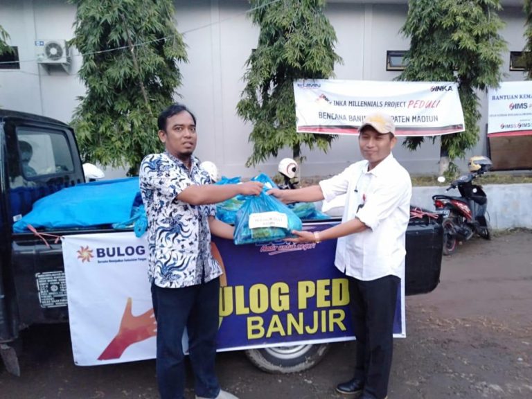 BULOG Salurkan CBP dan CSR ke 15 Wilayah Terdampak Banjir Jawa Timur