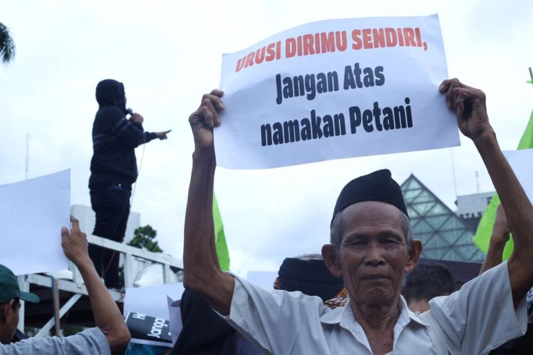 Aliansi Petani Anti Politisasi Adukan LSM PATAKA ke Mabes Polri