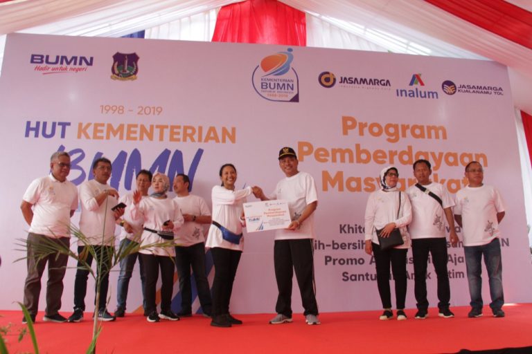 Inalum-Jasa Marga Sinergi Salurkan Bantuan CSR di Tebing Tinggi