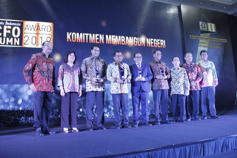 Bisnis Indonesia Nobatkan Direktur Keuangan Jasa Marga sebagai “The Best Overall CFO”