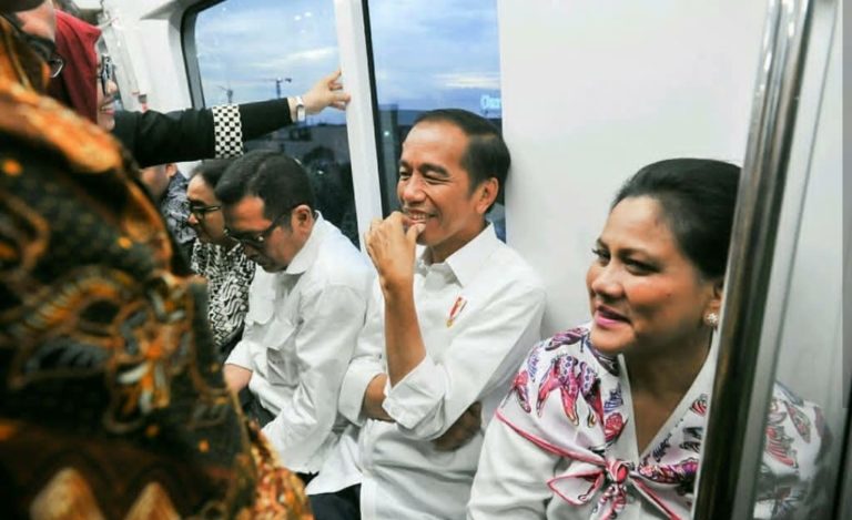 Kembali Jajal MRT, Kali ini Jokowi Beri Catatan Khusus