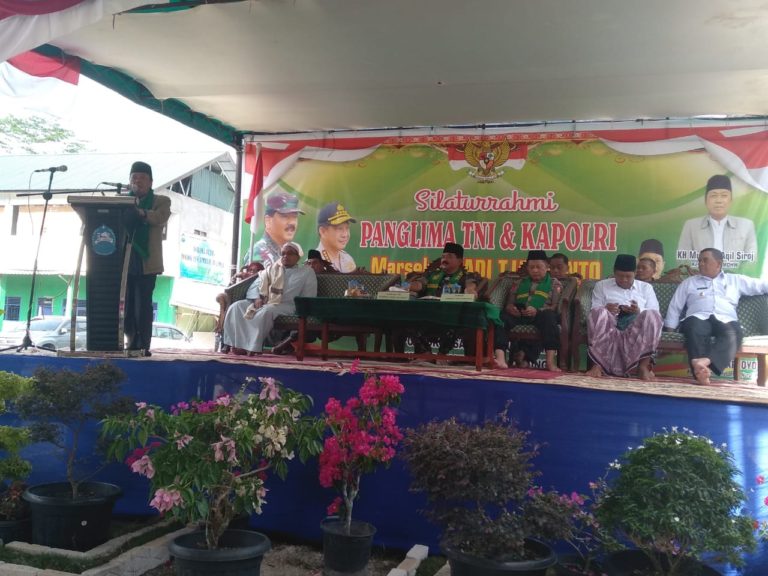 Panglima TNI dan Kapolri Berpantun dalam Silaturrahim Kebangsaan di Riau