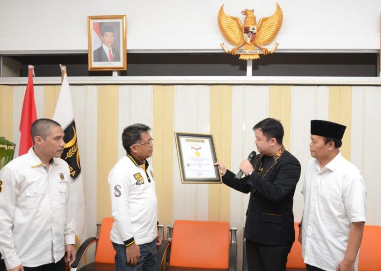 Kampanye Kreatif PKS Pecahkan Rekor MURI