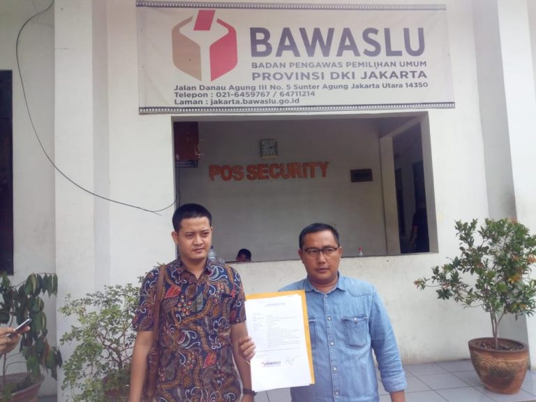 Tim Advokasi Seknas Prabowo-Sandi Laporkan KPU Jaktim ke Bawaslu