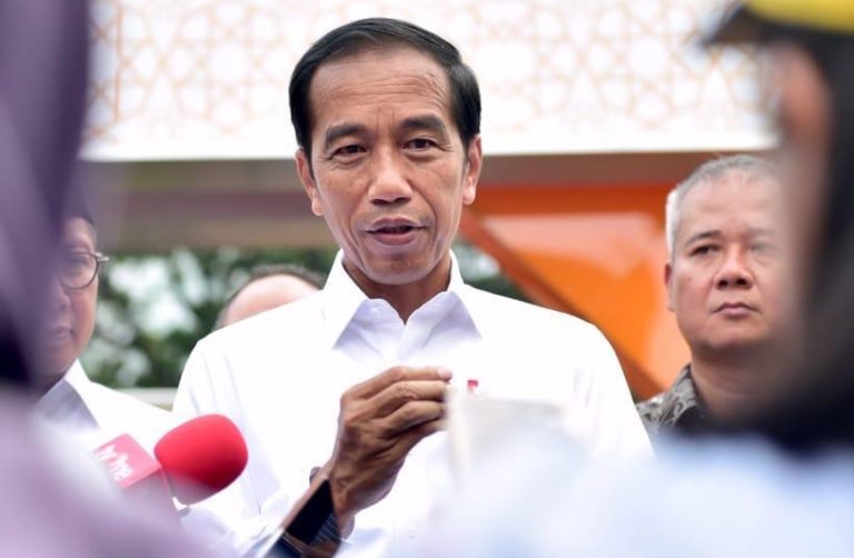 Jokowi: Sabar, sabar…