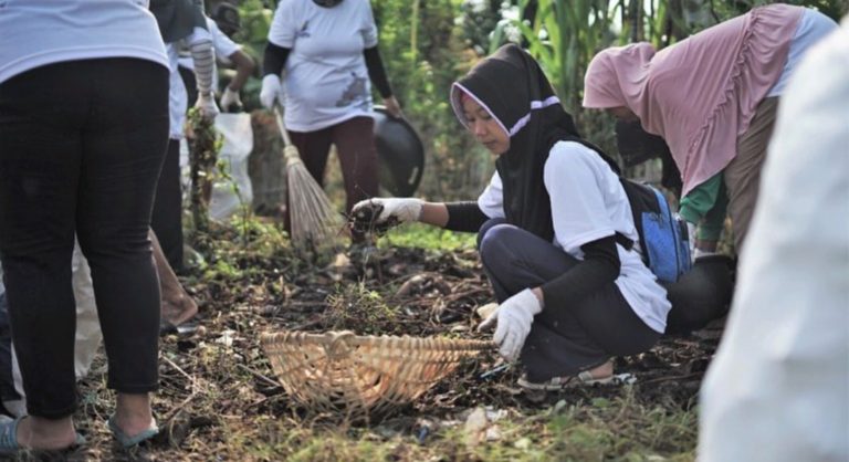 HUT BUMN, Pertamina Wujudkan Kampung Sehat di Karawang