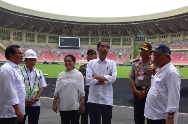 Jokowi Janjikan Stadion Utama Papua Bangkit Rampung Bulan Mei