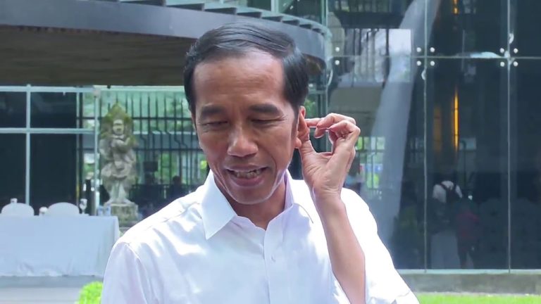 Prabowo Klaim Menang, Jokowi Santai dan Selow
