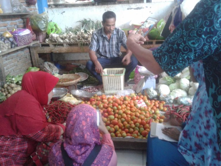 Ramadhan dan Lebaran, Pasokan dan Harga Cabai Bawang di Sulawesi Barat Aman Terkendali
