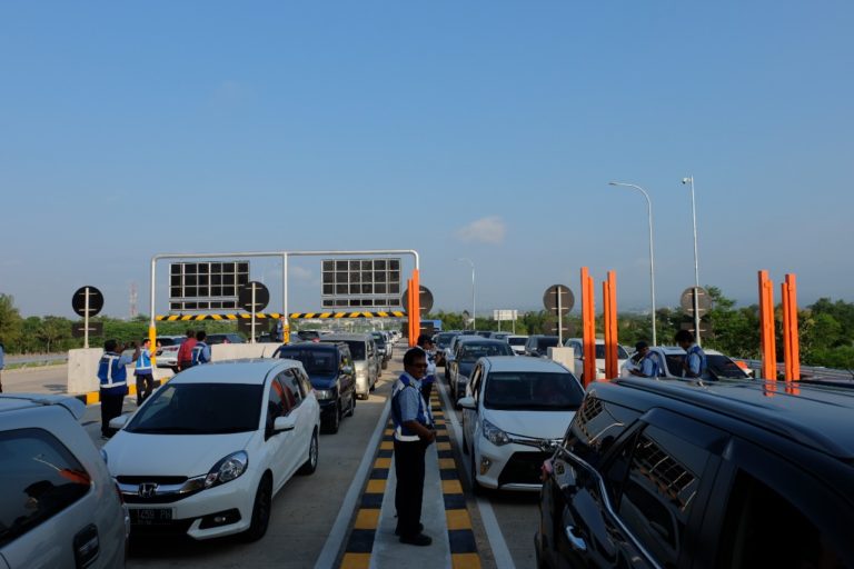 Hari Pertama Beroperasi, Operator Catat 27 Ribu Kendaraan Lalui Tol Pandaan-Malang