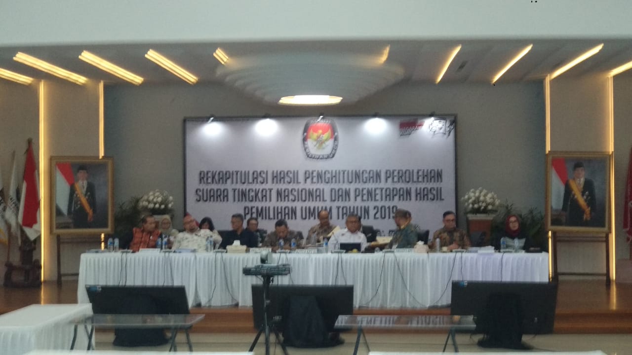 Rekapitulasi KPU Tuntas, Jokowi-Amin menang di 21 Provinsi, Prabowo-Sandi 13 Provinsi