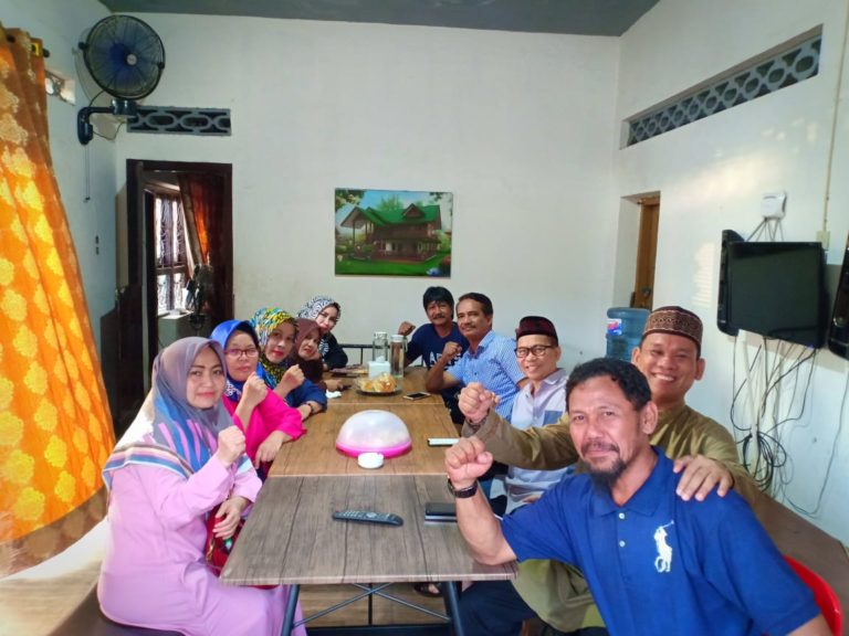 Warga inisiatif bentuk Posko Relawan UQ Sukriansyah untuk Pilwalkot Makassar