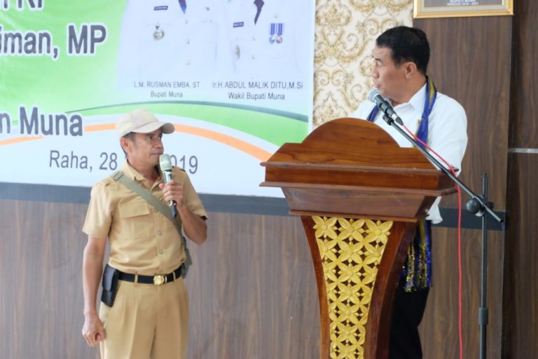 PPL Diminta Lebih Disiplin untuk Tingkatkan Produksi Pertanian di Muna