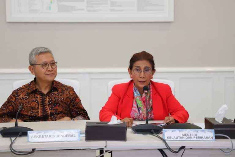 Kantornya digeledah KPK, begini respon Menteri Susi