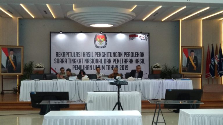 Rekapitulasi Nasional KPU: Prabowo Menang di Jambi, Jokowi Unggul di Sulteng