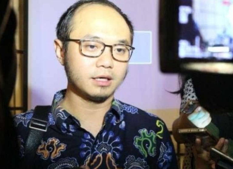 Yunarto Wijaya Tantang Politisi Gerindra Tolak Situng KPU Versi Pileg